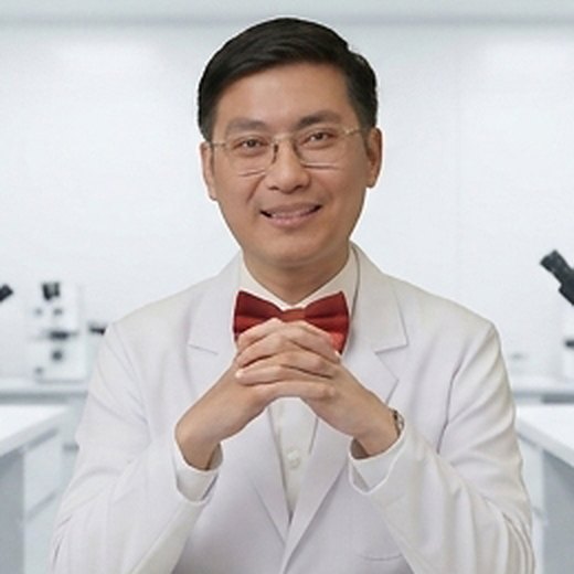 Dr Elson Lye, Stem Cell Scientist at Scell Culture Lab